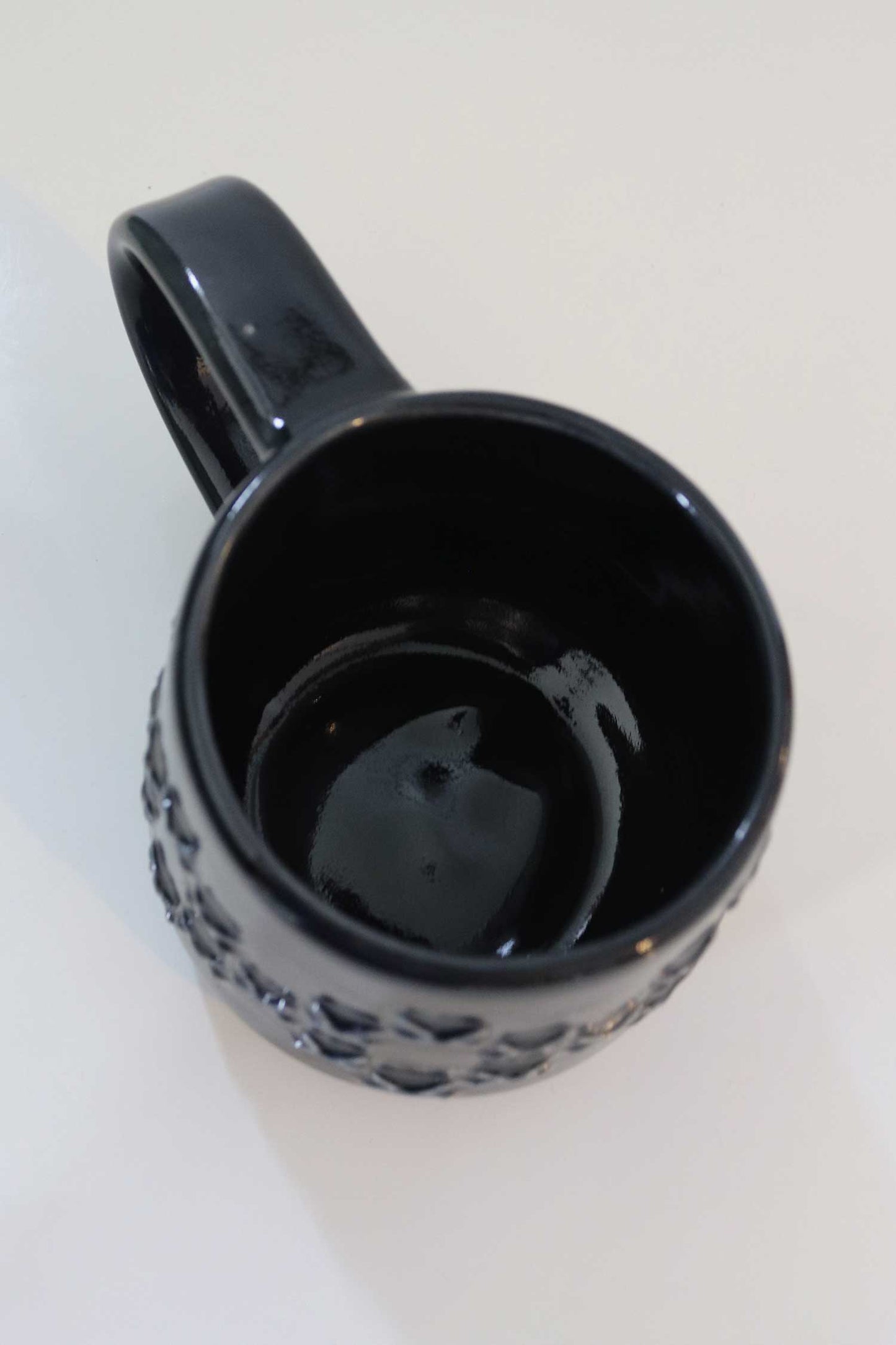 PĀTIKI MUG BLACK